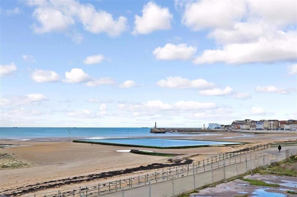 Spectacular Sea View Double, With Exclusive Bathroom & Use Of Patio And Bike Store Margate Exterior foto