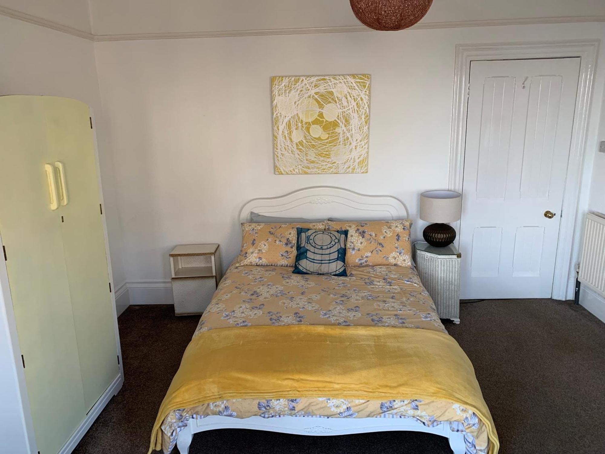 Spectacular Sea View Double, With Exclusive Bathroom & Use Of Patio And Bike Store Margate Exterior foto