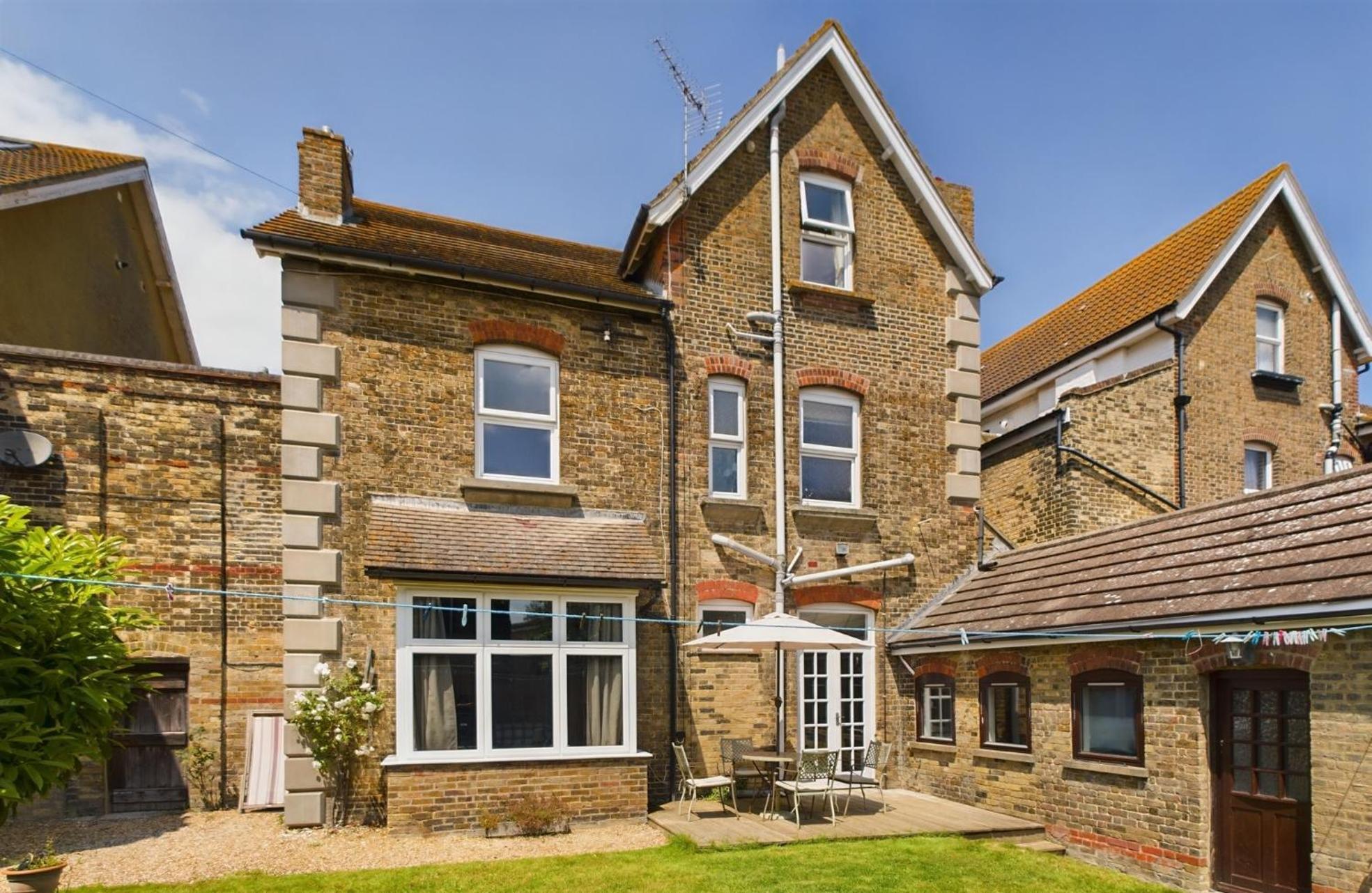Spectacular Sea View Double, With Exclusive Bathroom & Use Of Patio And Bike Store Margate Exterior foto